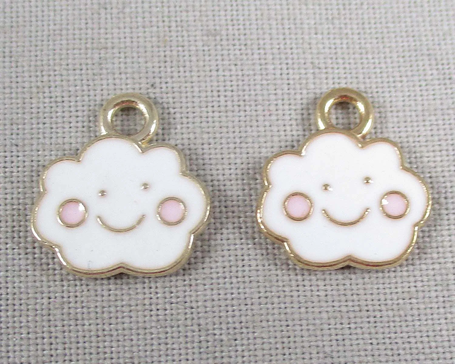 50% OFF!! Cloud Charm Gold Tone Enamel 6pcs (0687)