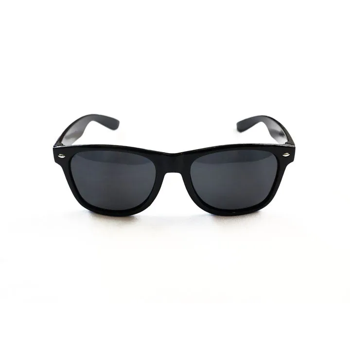 SHADES IN BLACK
