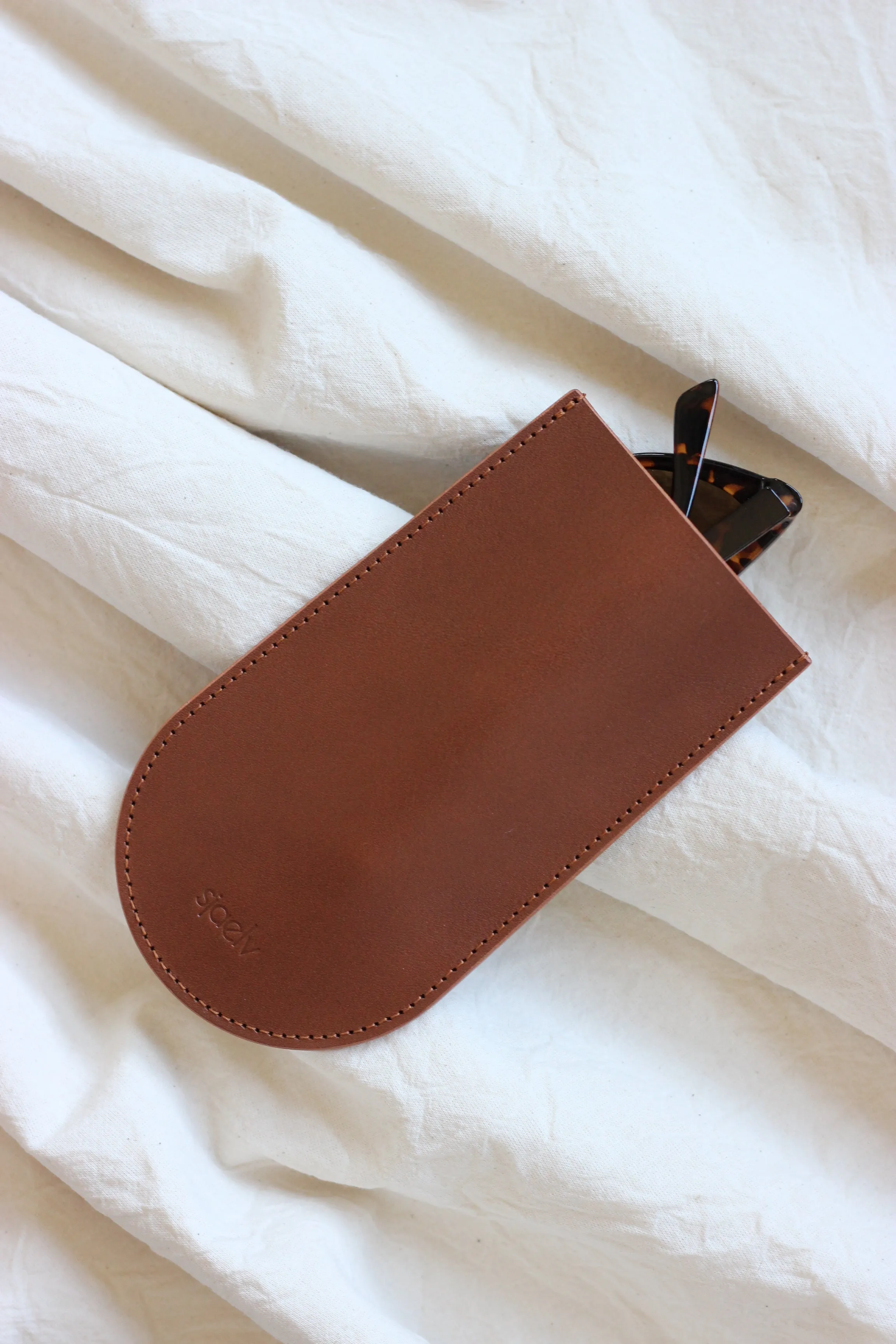 Sunglasses case brown